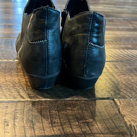 Women’s Remonte patchwork bootie Size 9(41) - Picture 4 of 9